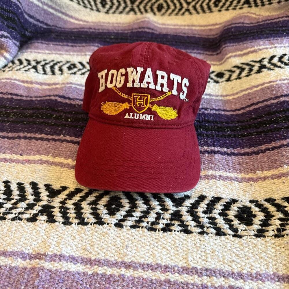 Hogwarts alumni adjustable hat